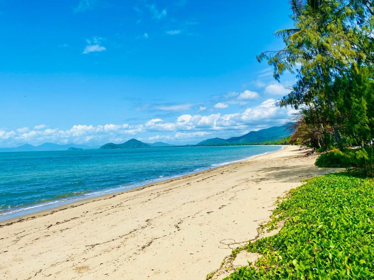 Beachview Apartments At Villa Paradiso Palm Cove Exterior photo